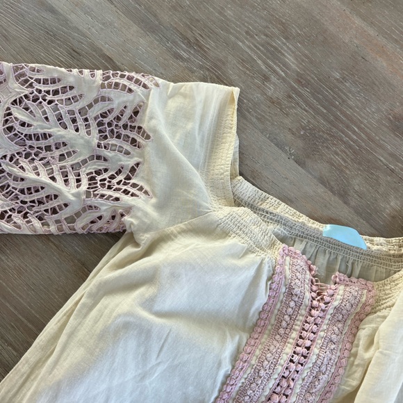 3/$30 Bundle deal! Lightweight cut out blouse with blush pink detailing. - Picture 3 of 5